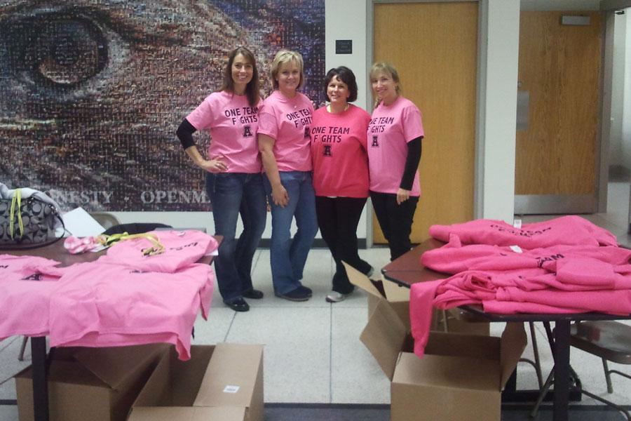 Arrowhead Students and Staff Support Breast Cancer Awareness