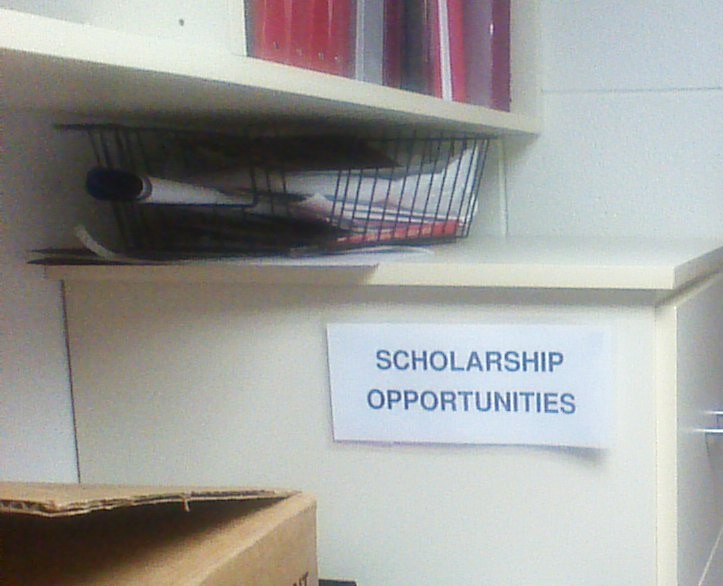 Arrowhead Offers a Wide Variety of Scholarships for Students