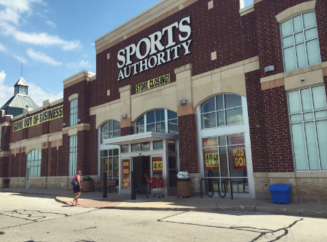 Sports Authority Goes out of Business