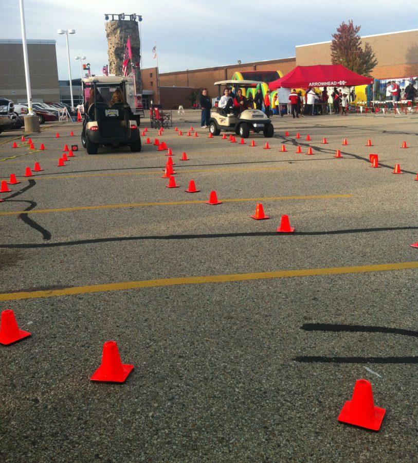 Arrowhead volunteers guided participants in a course to test distracted driving