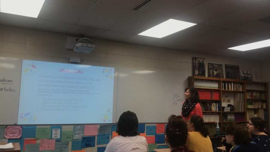 Terri Carnell smiles as she teaches the class.